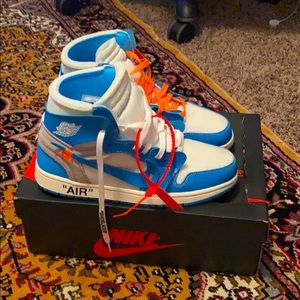 Off-White Jordan 1 unc... READ DESCRIPTION